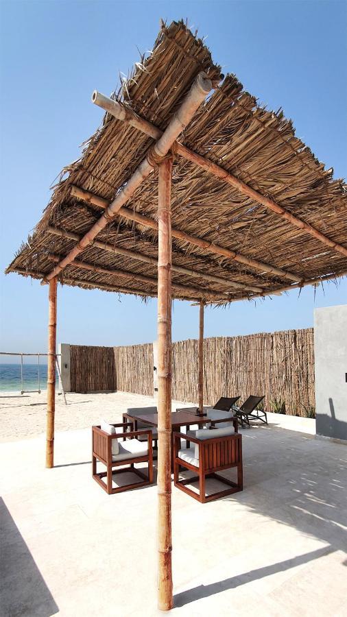 Caravana Beach Resort Al Zorah Ajman Esterno foto