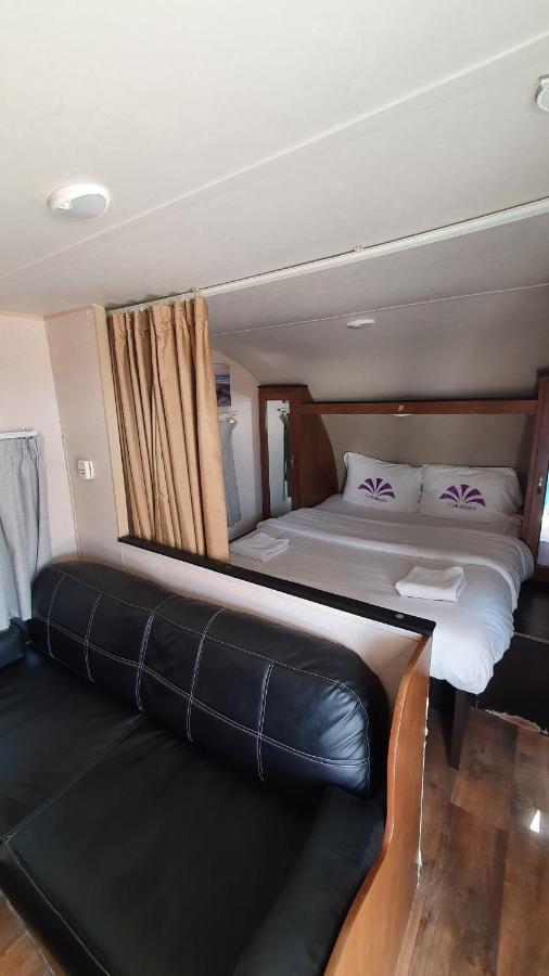 Caravana Beach Resort Al Zorah Ajman Esterno foto