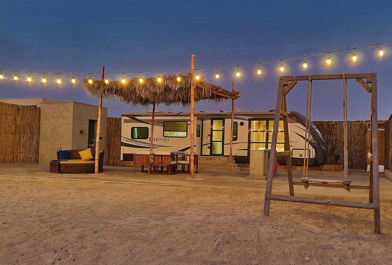 Caravana Beach Resort Al Zorah Ajman Esterno foto